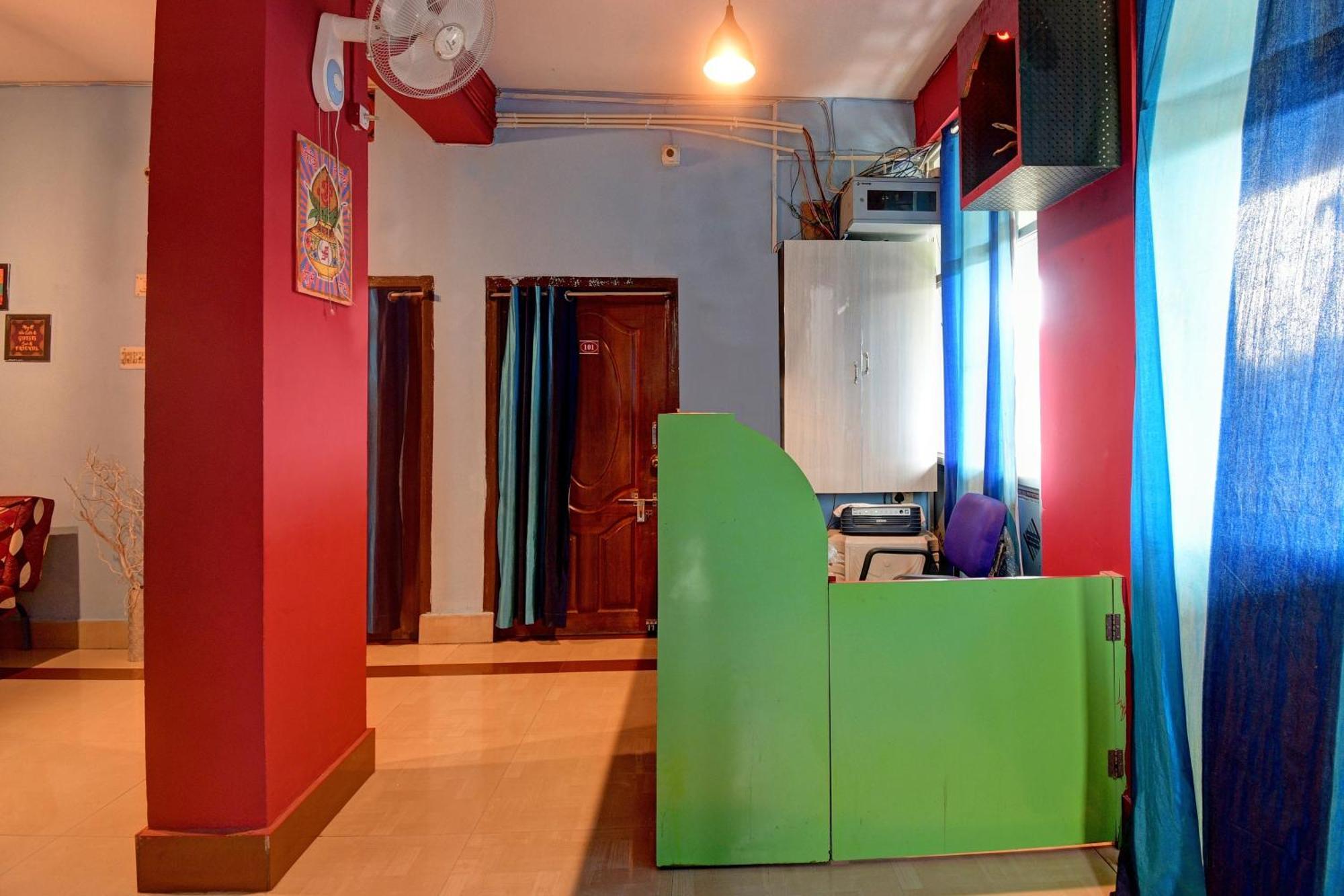 Oyo Flagship Pratikshya Guest House Baripada Екстер'єр фото